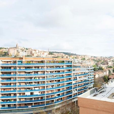 Exclusive Penthouse With 60 M2 Panoramic Terrace Apartment Perugia Exterior photo